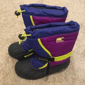 really nice SOREL snow boots
